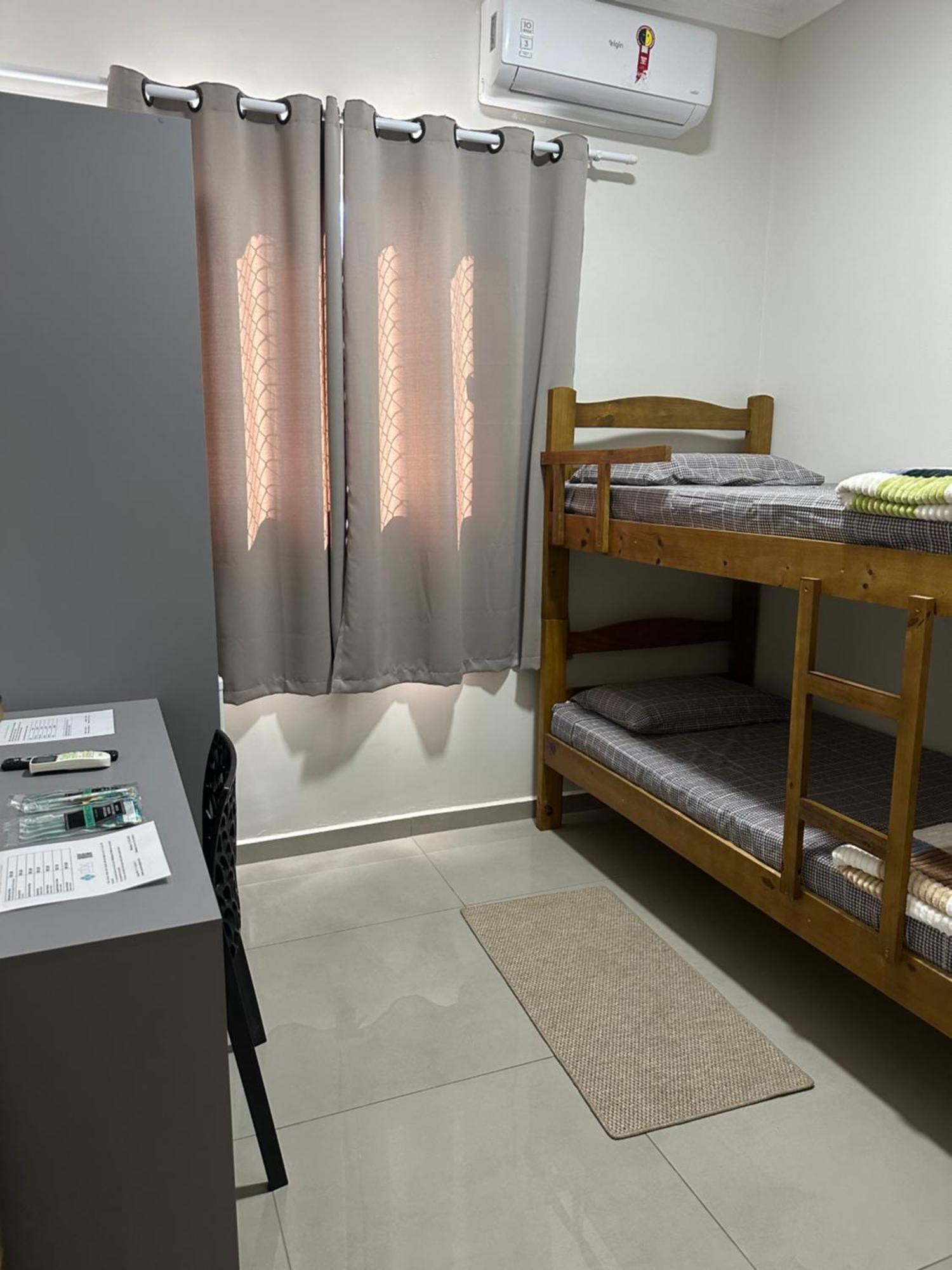 Guaru Inn Hostel Guarulhos Eksteriør bilde